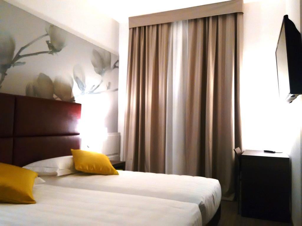 Hotel Villa Nabila Reggiolo Quarto foto